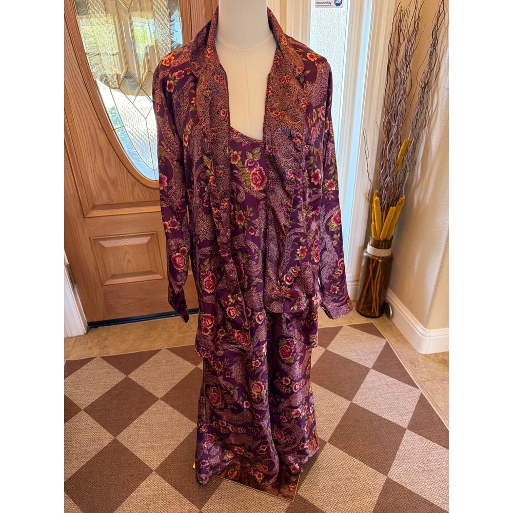 Kathryn Purple Floral Paisley Satin Nightgown and Robe Set XXL 2 Piece Sleepwear